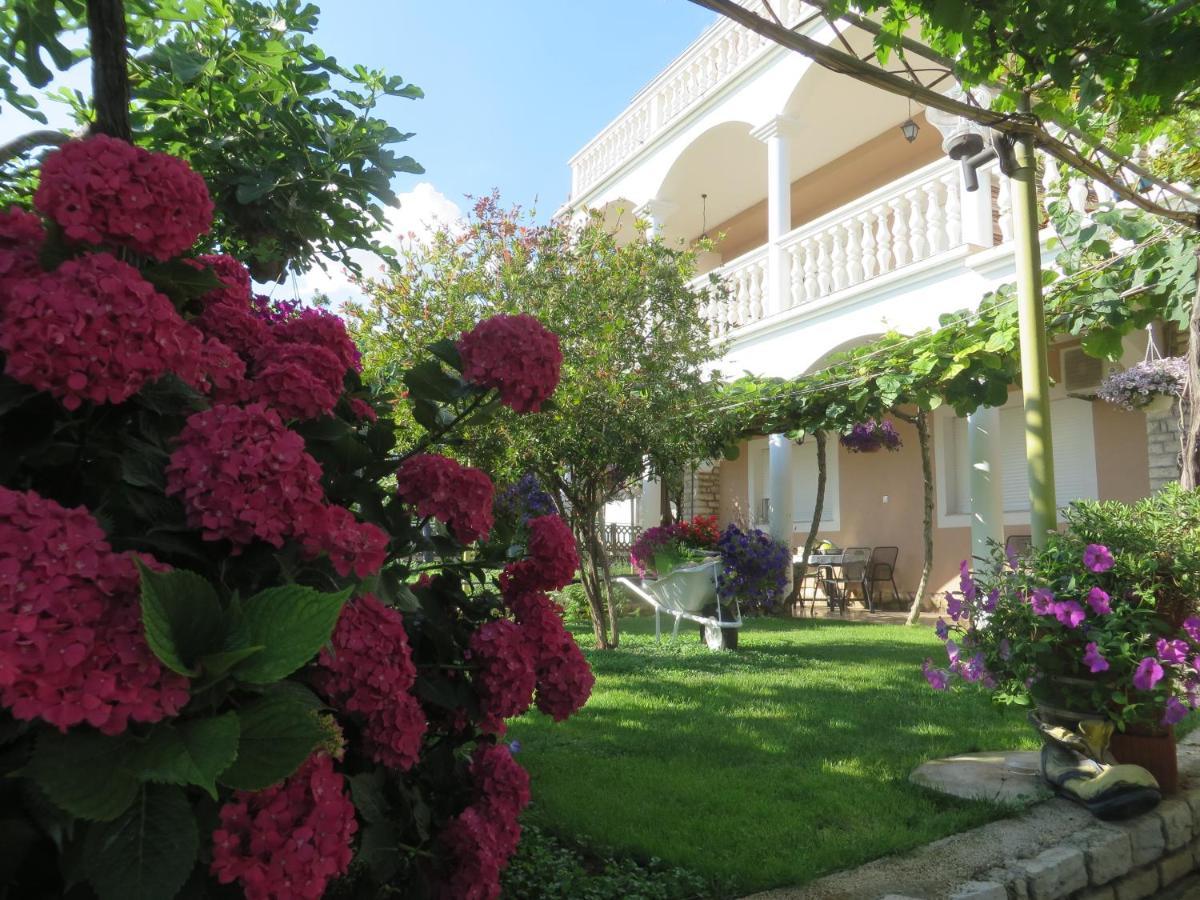 Beach Apartment Roza Biograd Oneroom - Premium Location Biograd Na Moru Dış mekan fotoğraf